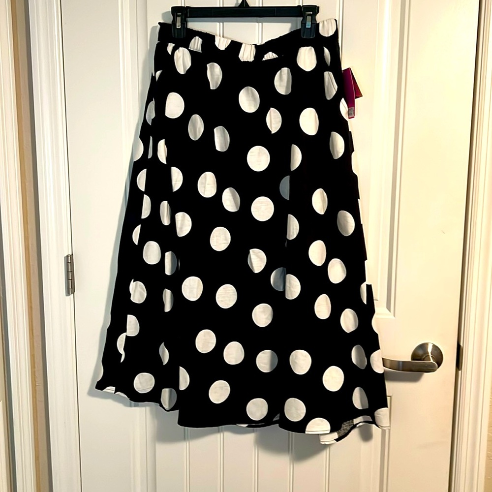 NWT On Trend for 2025 Tabitha Brown Polka Dot Skirt Black/White